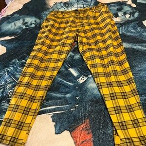 Women’s hot topic pants size 2x
